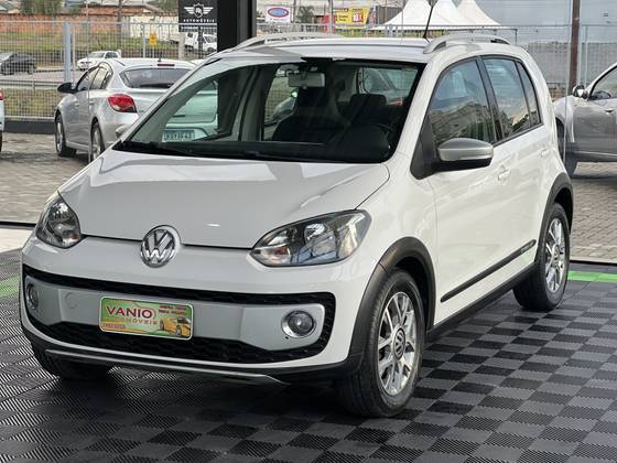 VOLKSWAGEN UP 1.0 MPI HIGH UP 12V FLEX 4P MANUAL VOLKSWAGEN UP 1.0 MPI HIGH UP 12V FLEX 4P MANUAL